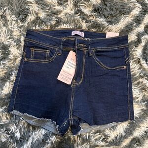 Raw Dark Blue Denim Women Shorts, Blue Stretchy material size 3 NWT